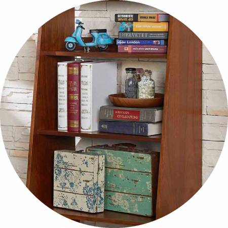 Dostępne są trzy różne rozmiary otwartych półek, można na nich umieszczać przedmioty o różnych rozmiarach.